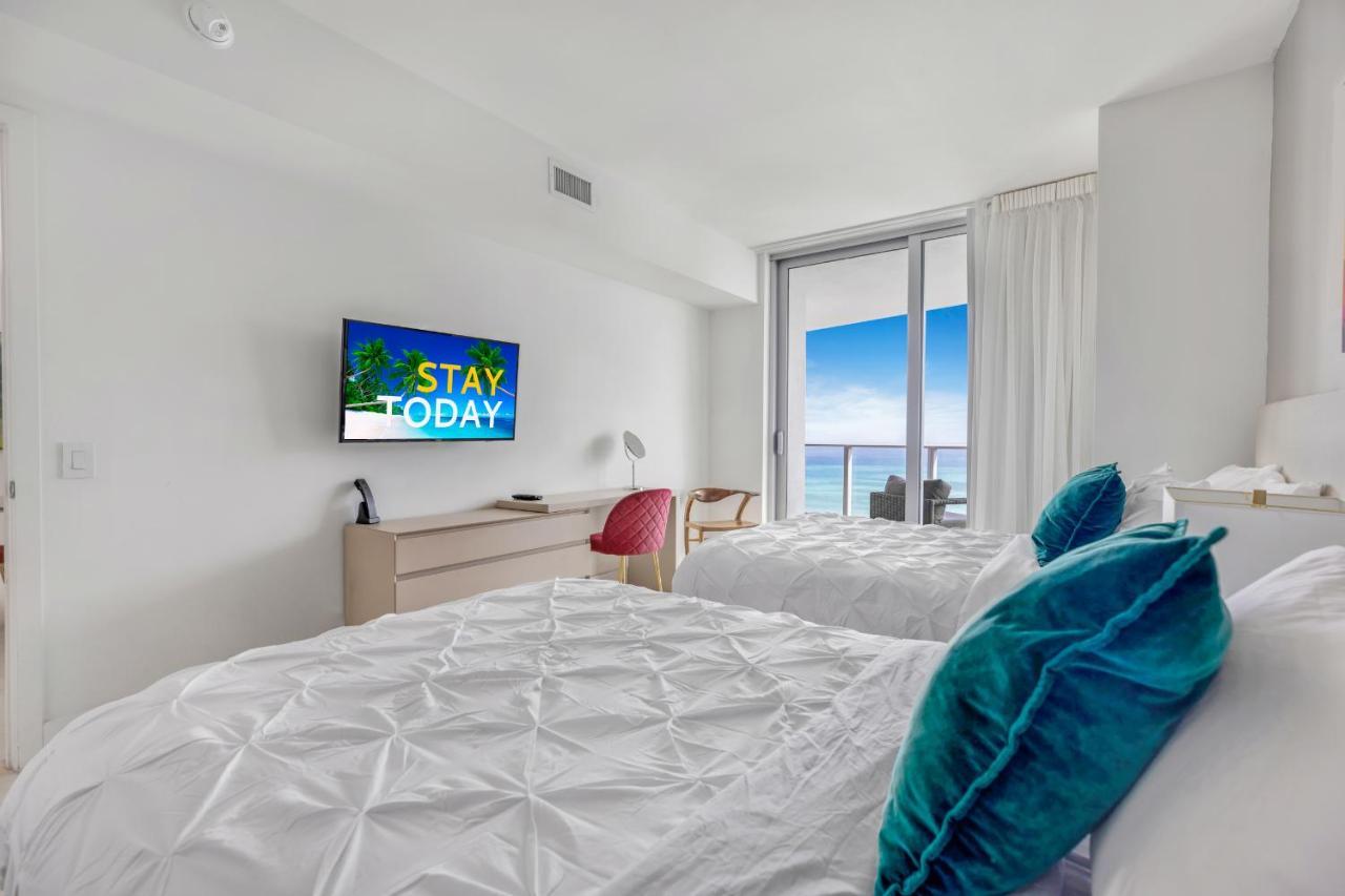 Seashore Resort - 2 Bedroom Right On The Beach Direct Ocean-View With Amenities On The Rooftop Hollywood Kültér fotó