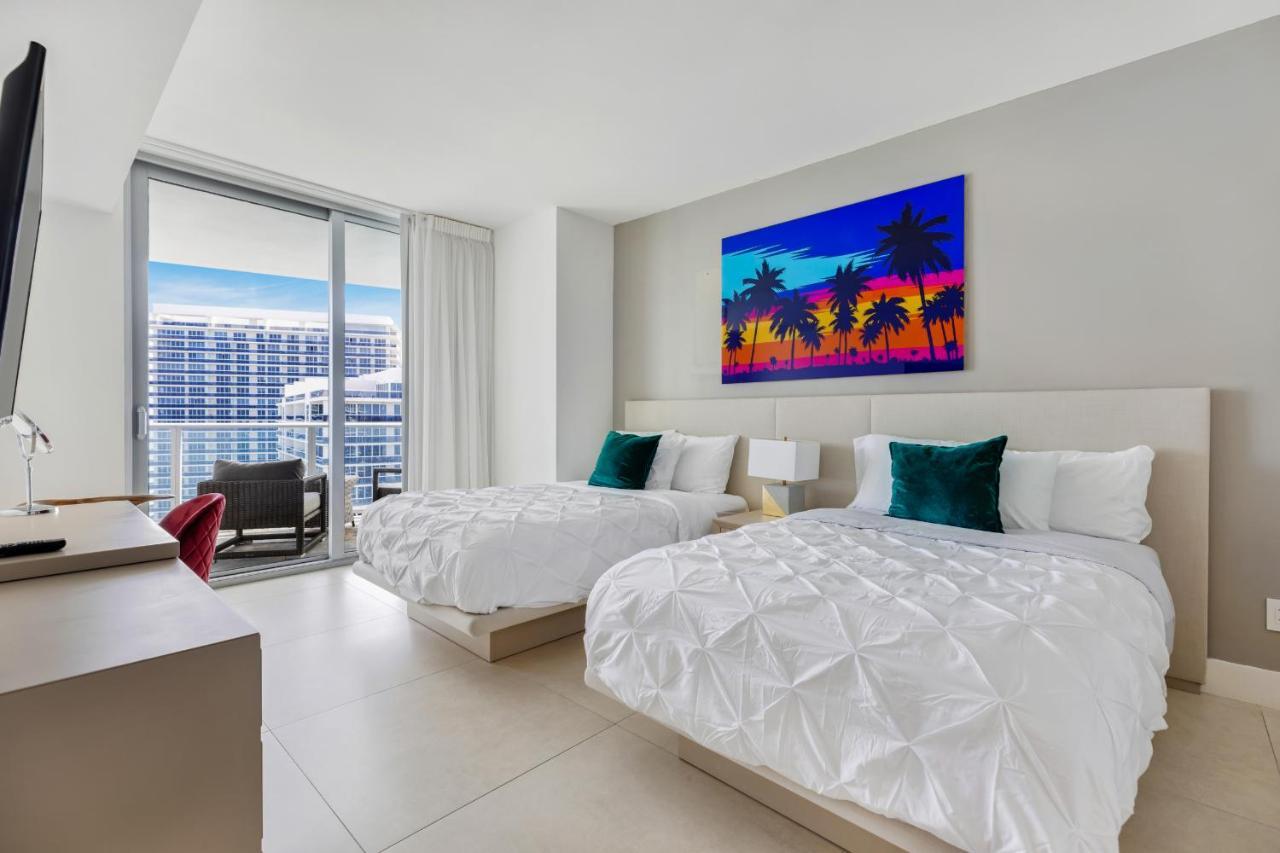 Seashore Resort - 2 Bedroom Right On The Beach Direct Ocean-View With Amenities On The Rooftop Hollywood Kültér fotó