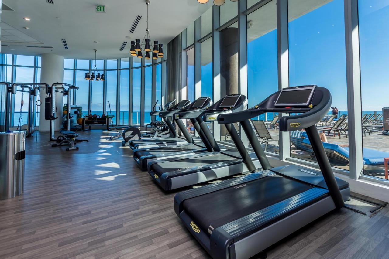Seashore Resort - 2 Bedroom Right On The Beach Direct Ocean-View With Amenities On The Rooftop Hollywood Kültér fotó